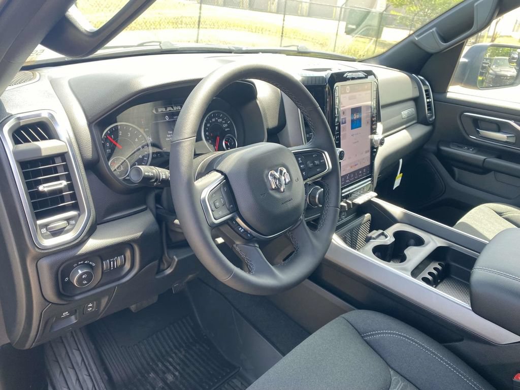 New 2026 RAM 1500 Big Horn AWD/4WD image 18