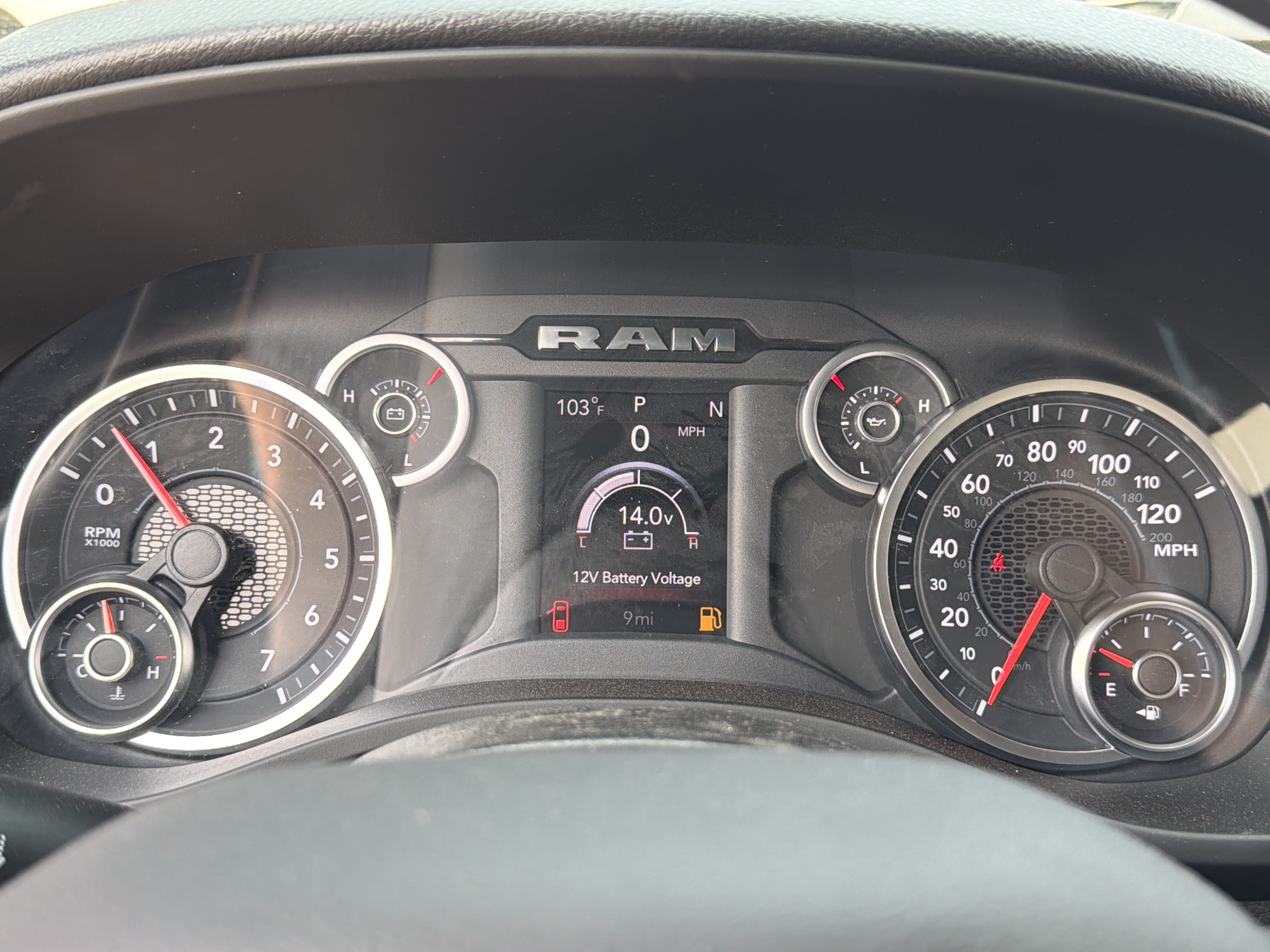 New 2026 RAM 1500 Express AWD/4WD image 19