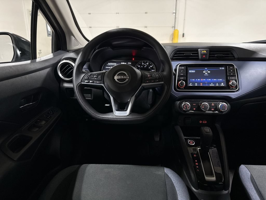 Used 2024 Nissan Versa SV FWD image 11