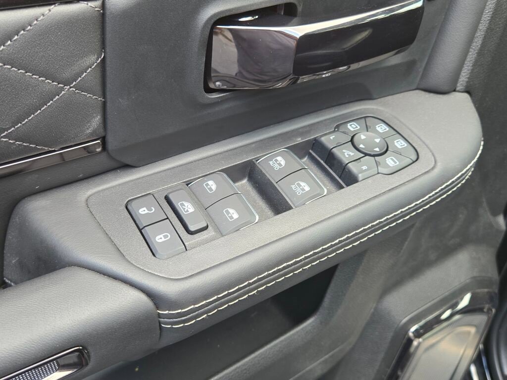 New 2026 RAM 2500 Limited image 32