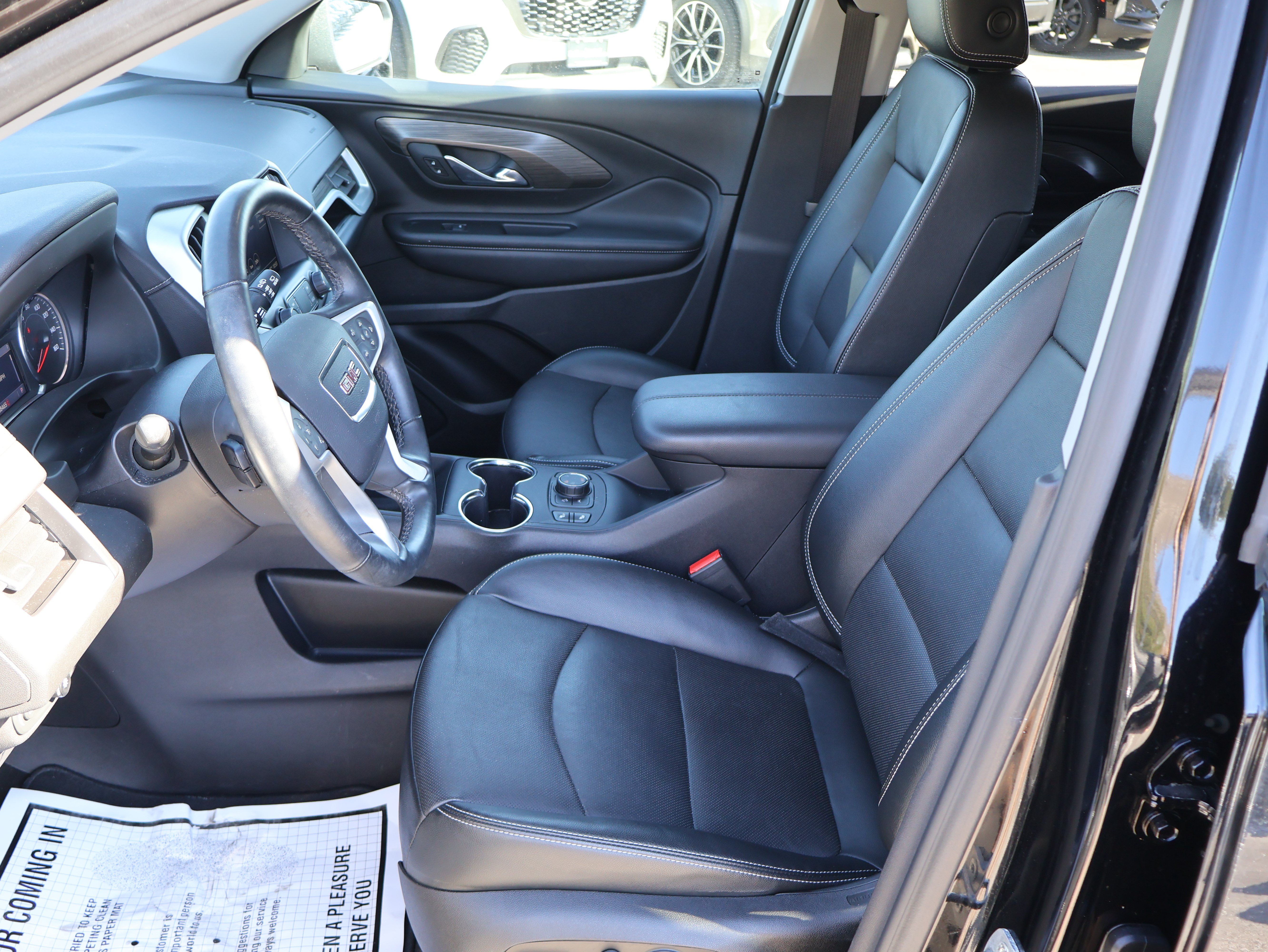 Used 2023 GMC Terrain SLT w/ Elevation Edition AWD/4WD image 17