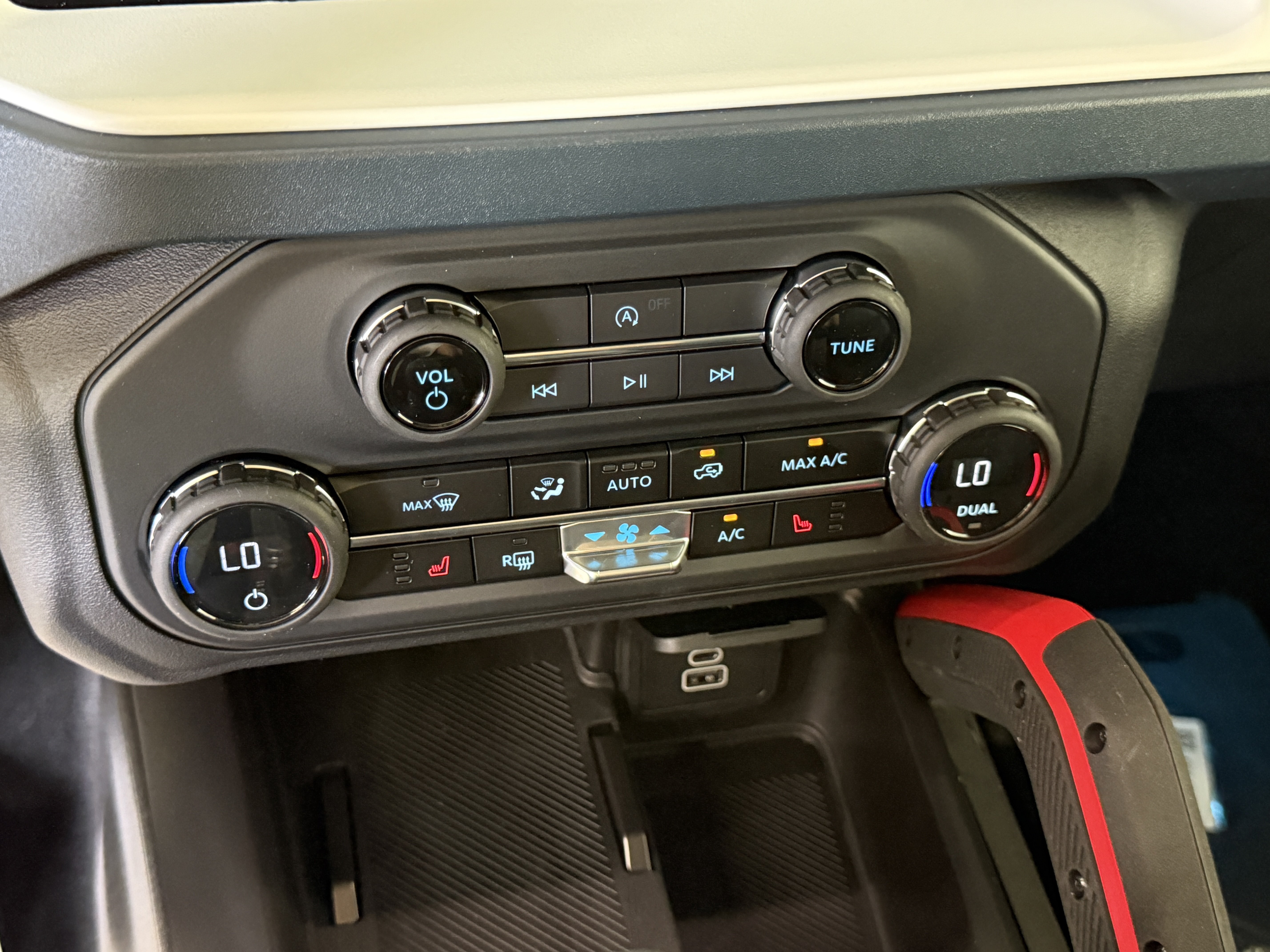 New 2026 Ford Bronco Heritage Edition AWD/4WD image 20