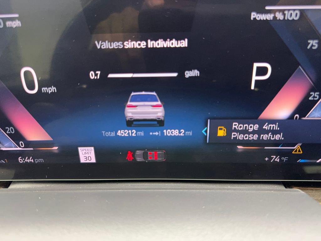 Used 2023 BMW X7 xDrive40i image 64