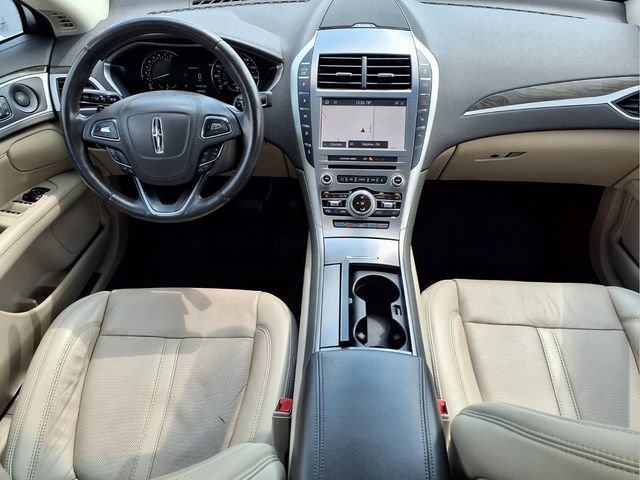 Used 2020 Lincoln MKZ Reserve w/ Monochromatic Package FWD image 16