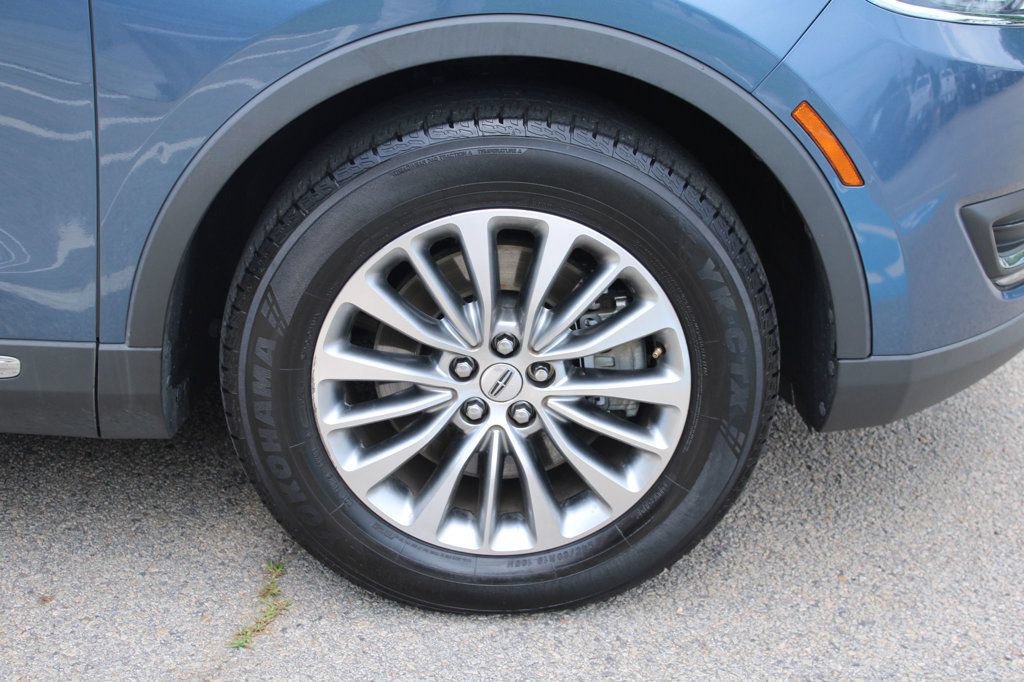 Used 2018 Lincoln MKX Select w/ Select Plus Package FWD image 35