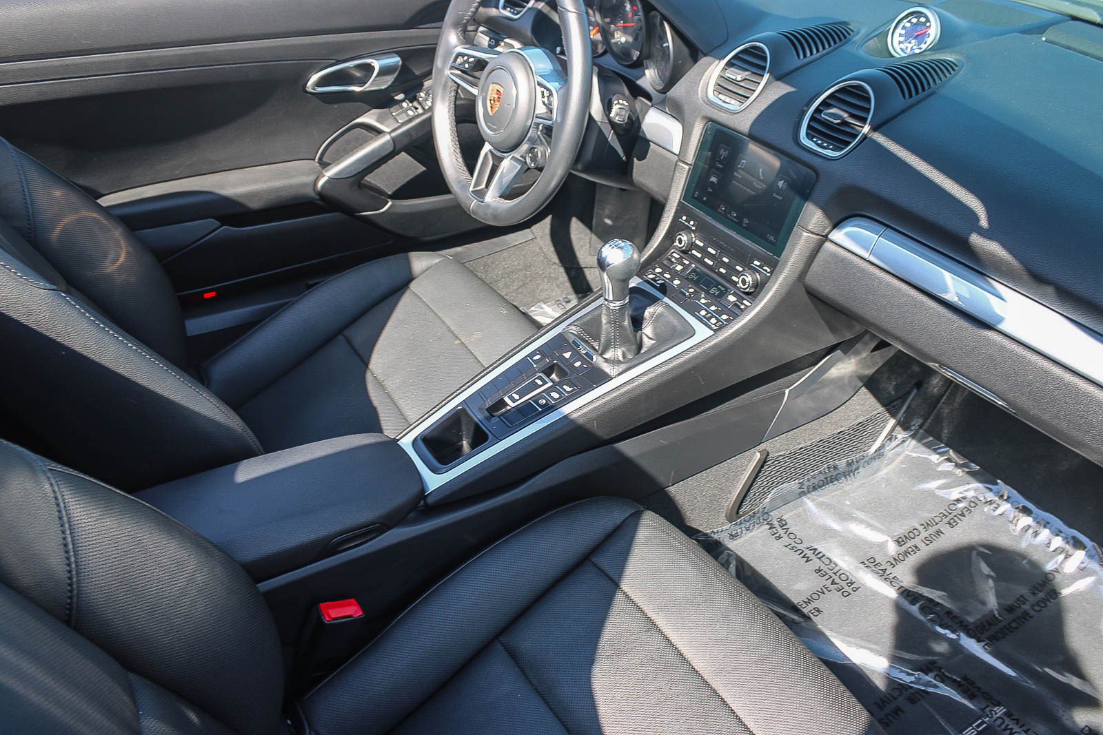 Used 2025 Porsche 718 Boxster image 23