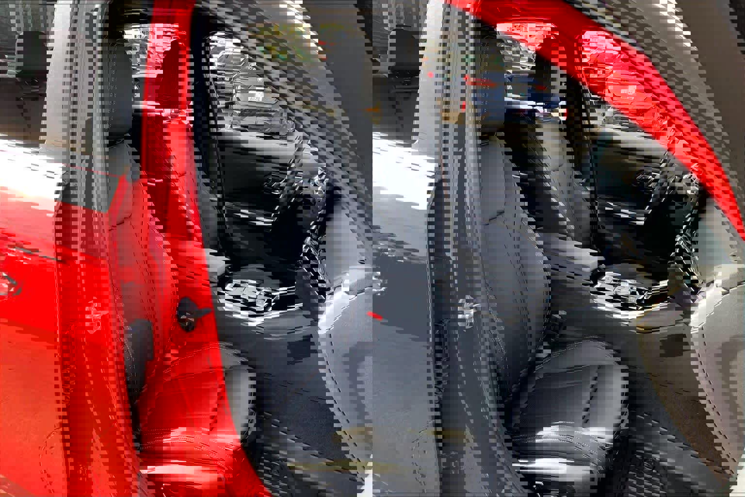 Used 2024 BMW 330i Sedan w/ Convenience Package image 10