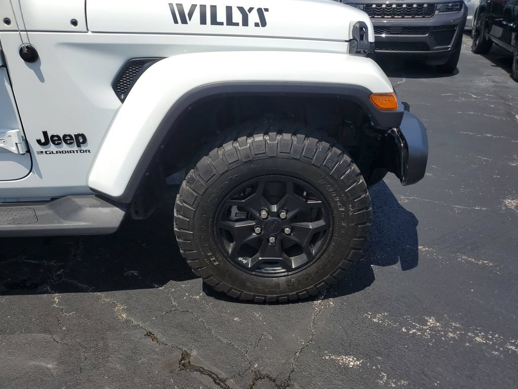 Certified 2023 Jeep Gladiator Mojave AWD/4WD image 6