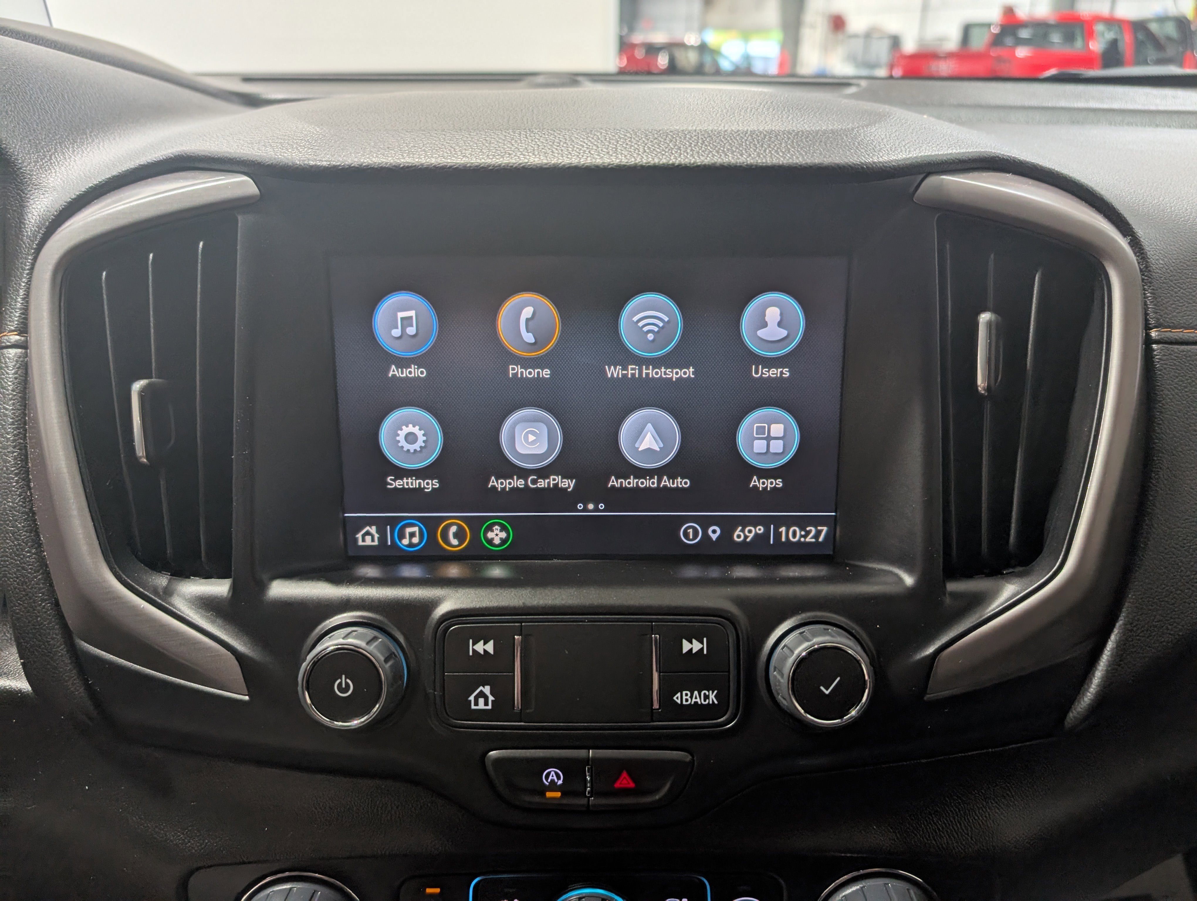 Used 2024 GMC Terrain AT4 w/ Tech Package image 25