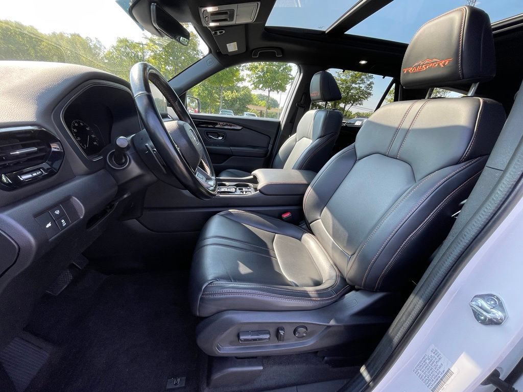 Certified 2024 Honda Pilot TrailSport image 30