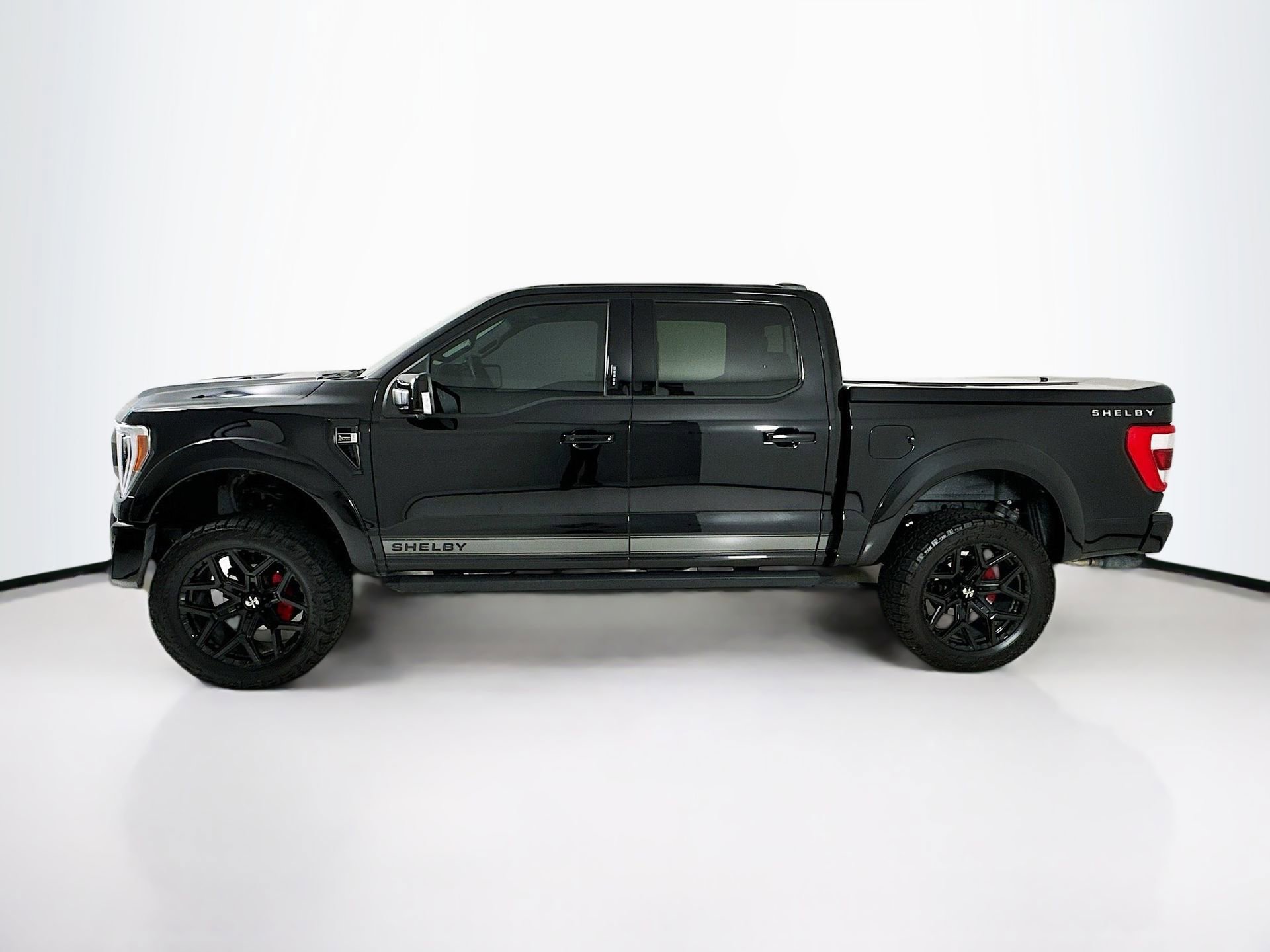 Used 2023 Ford F150 Lariat w/ Equipment Group 502A High image 5