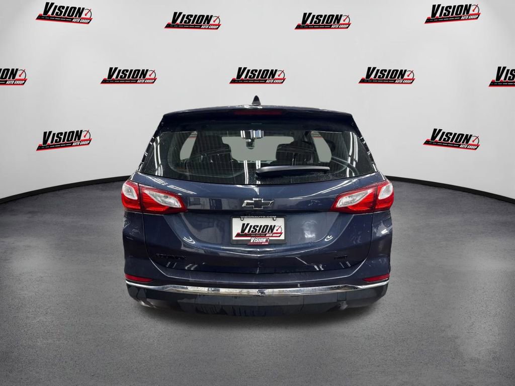 Used 2018 Chevrolet Equinox LS w/ LPO, Blackout Package image 5