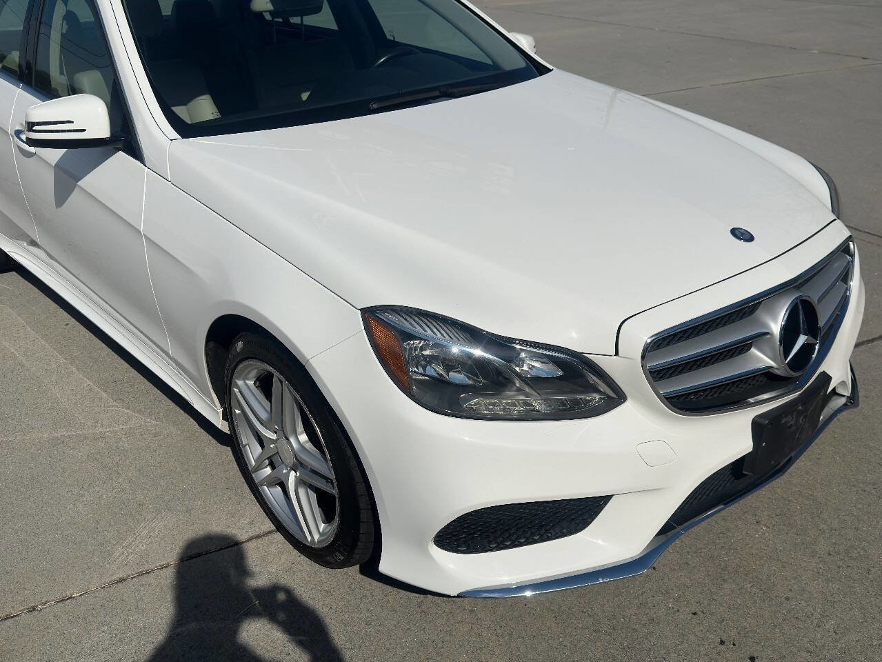 Used 2014 Mercedes-Benz E 350 E 350 Luxury 4MATIC AWD 4dr Se image 13