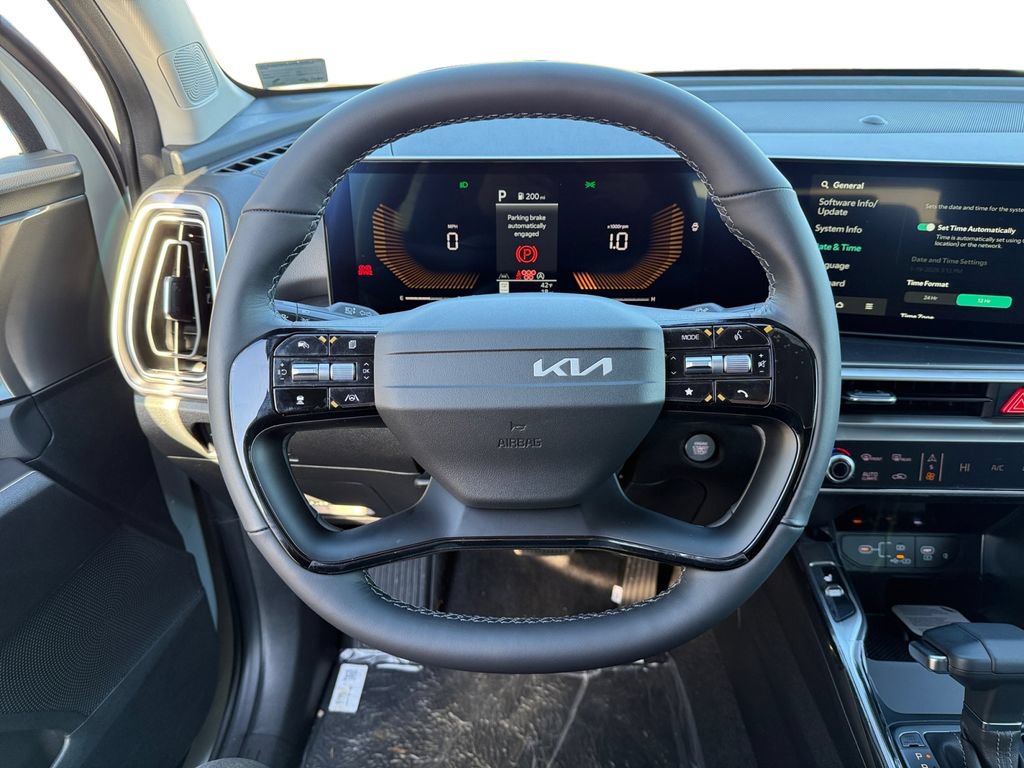New 2026 Kia Sorento S AWD/4WD image 12