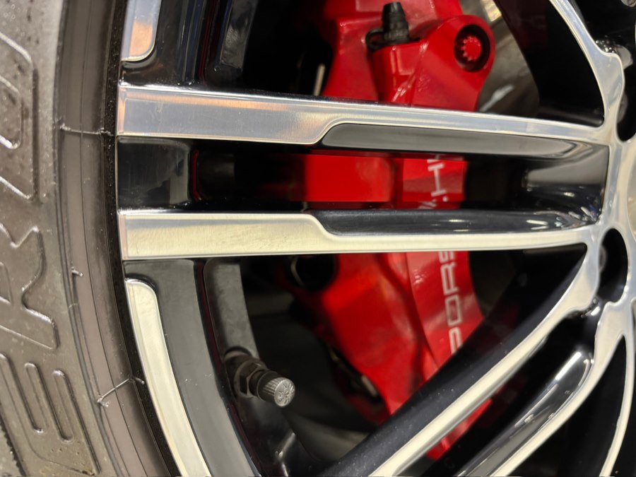 Used 2016 Porsche 911 Carrera S image 16