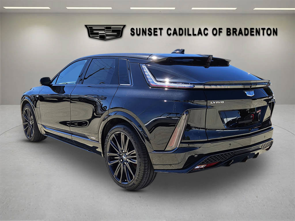 New 2026 Cadillac Lyriq V image 5