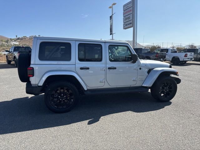 Used 2022 Jeep Wrangler Unlimited Sahara w/ Cold Weather Group image 14