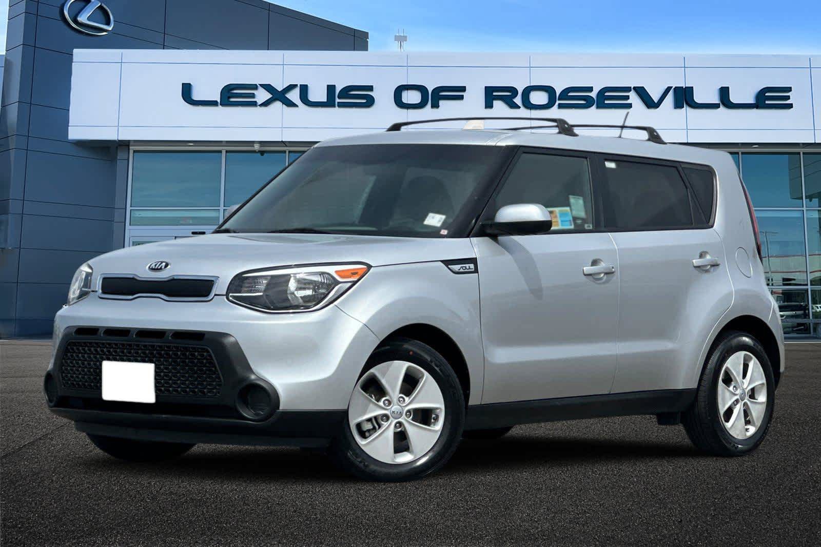 Used 2015 Kia Soul FWD image 1
