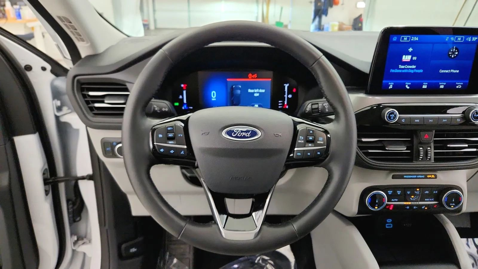 Used 2023 Ford Escape Active image 32