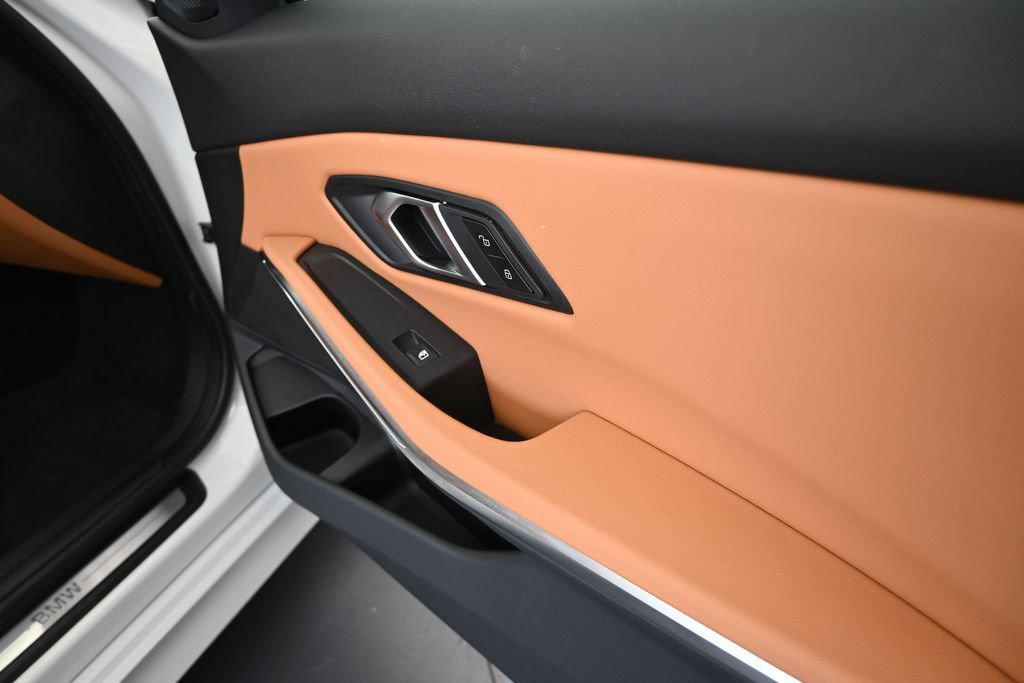 Certified 2026 BMW 330i Sedan RWD image 23