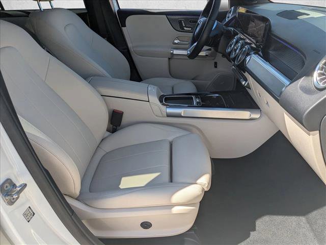 Used 2025 Mercedes-Benz GLB 250 image 21