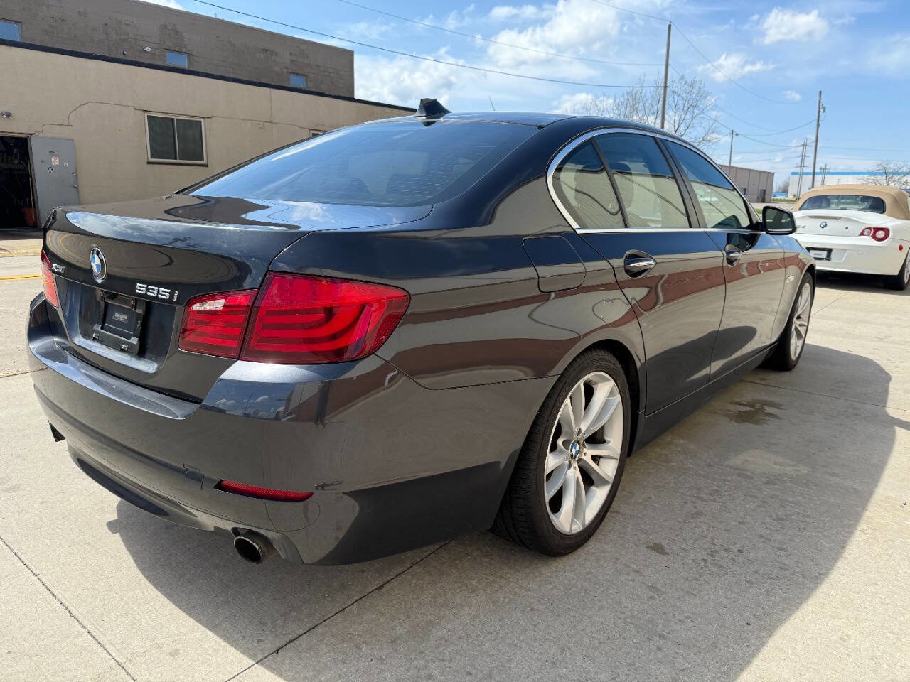 Used 2013 BMW 535i xDrive Sedan image 4