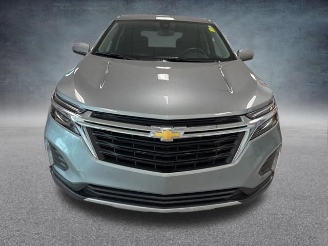 Used 2024 Chevrolet Equinox LT image 3