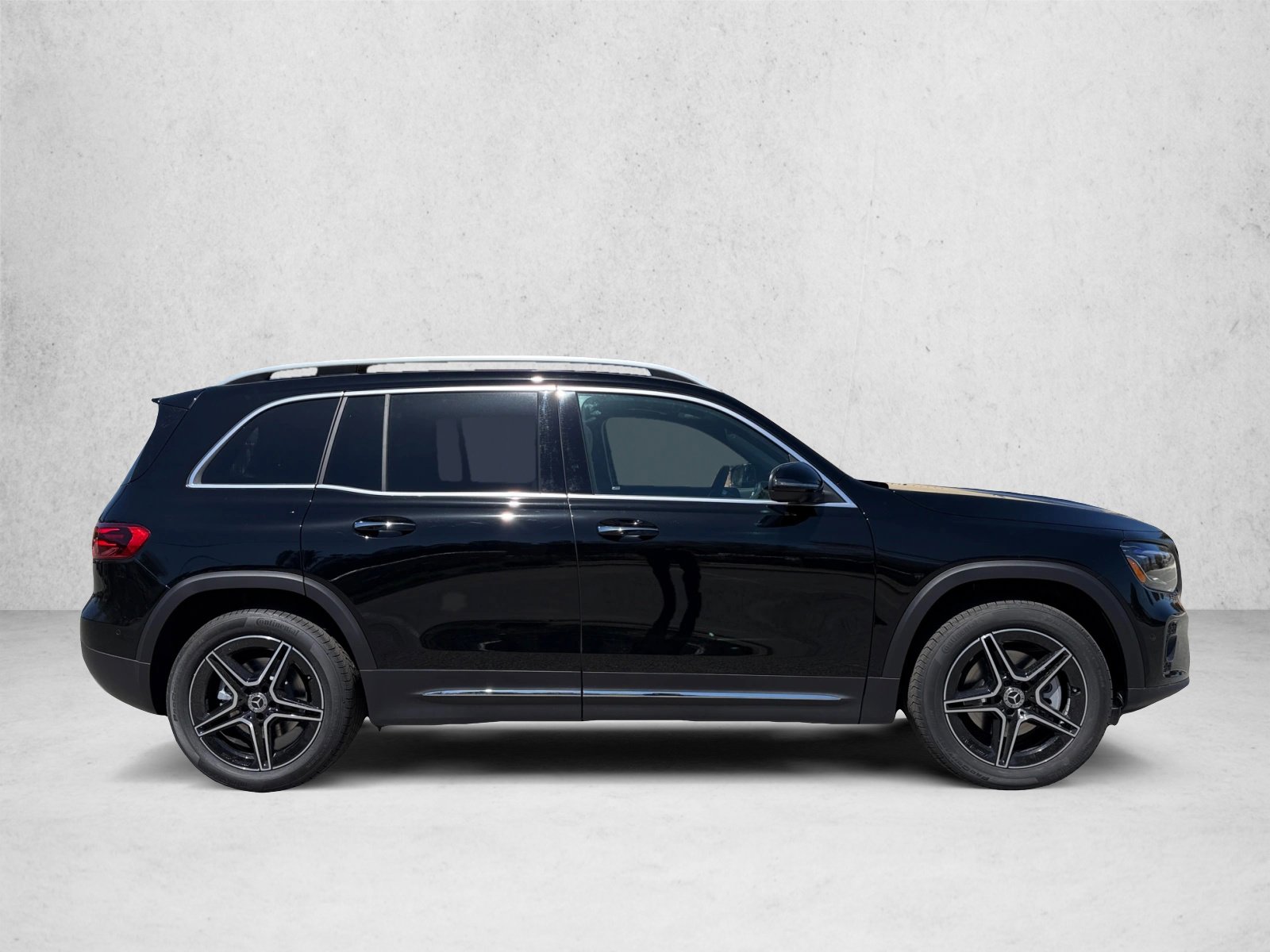 New 2026 Mercedes-Benz GLB 250 4MATIC video 4