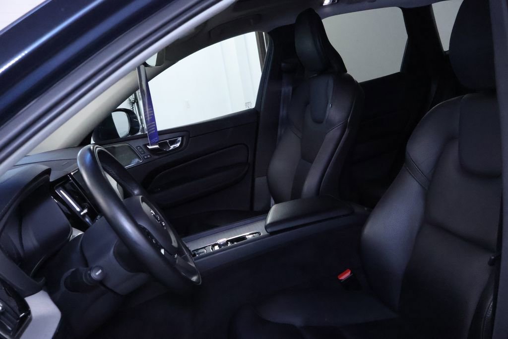 Used 2019 Volvo XC60 T8 Inscription w/ Advanced Package image 15