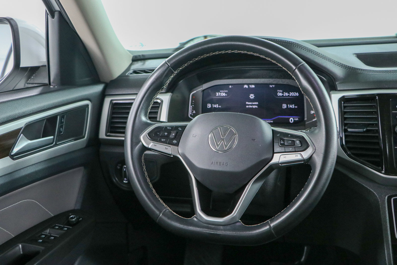 Used 2022 Volkswagen Atlas SE FWD image 12