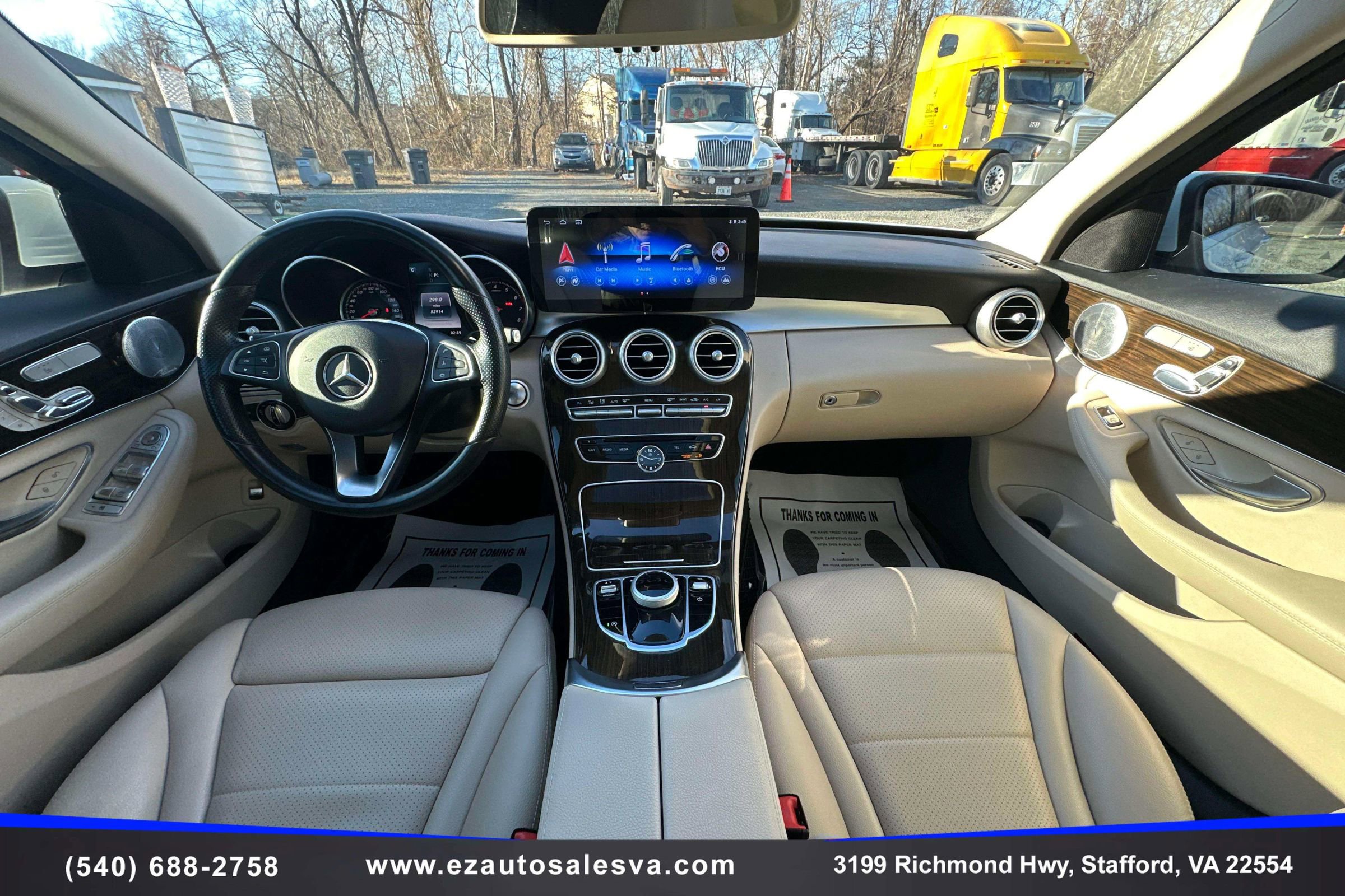 Used 2017 Mercedes-Benz C 300 4MATIC Sedan w/ Premium 2 Package image 19