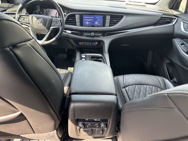 Used 2024 Buick Enclave Avenir w/ Avenir Technology Package image 20