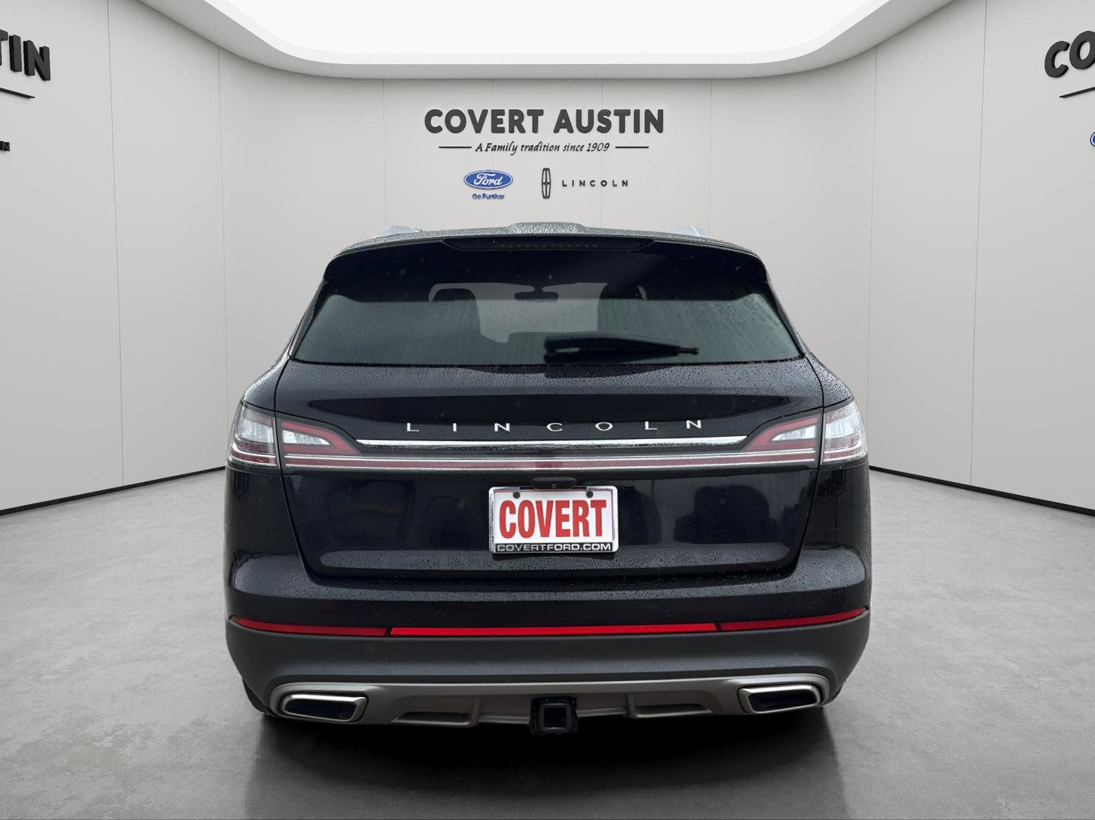 Used 2022 Lincoln Nautilus Reserve w/ Equipment Group 201A image 4