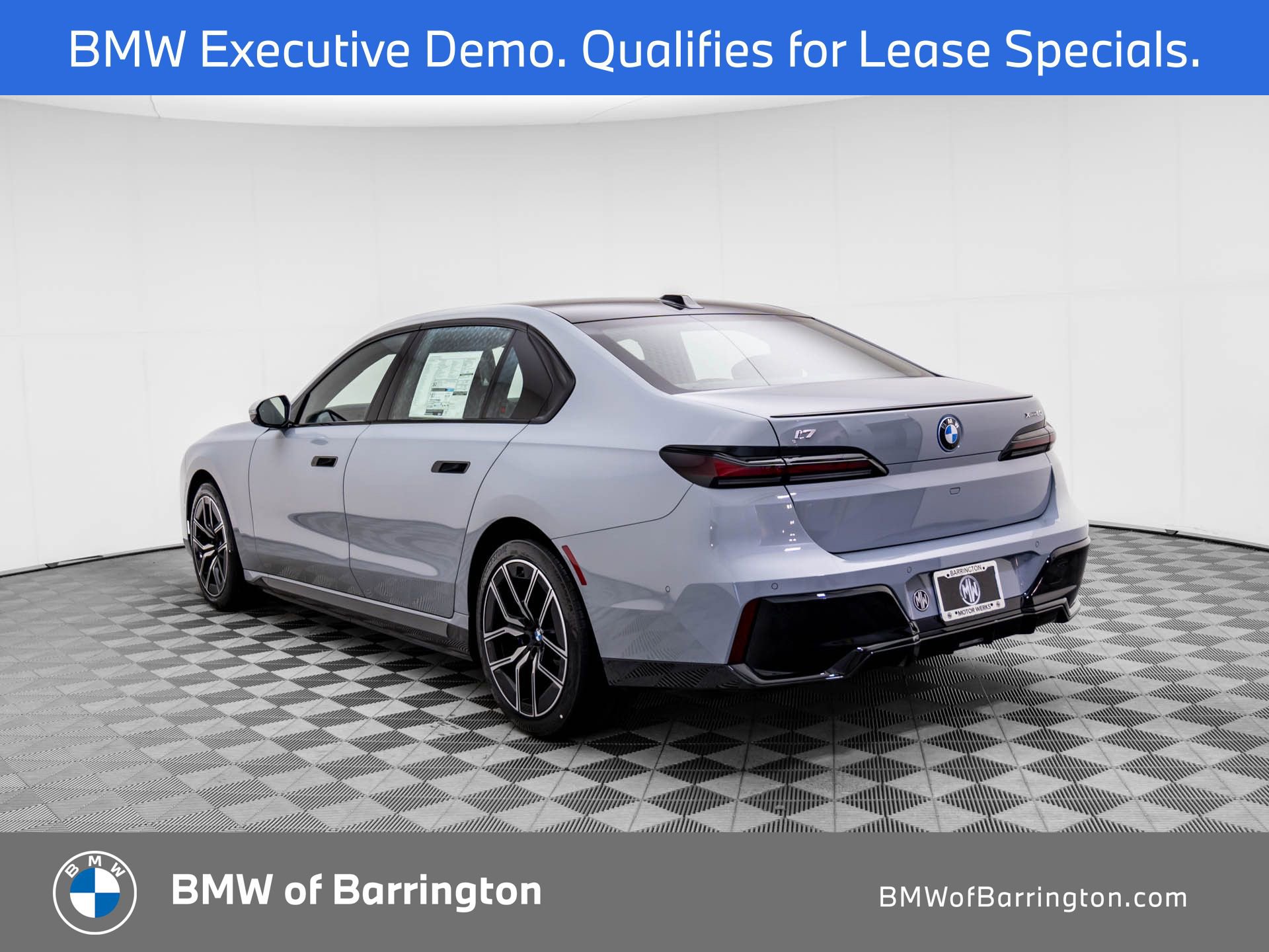 Certified 2025 BMW i7 xDrive60 image 3