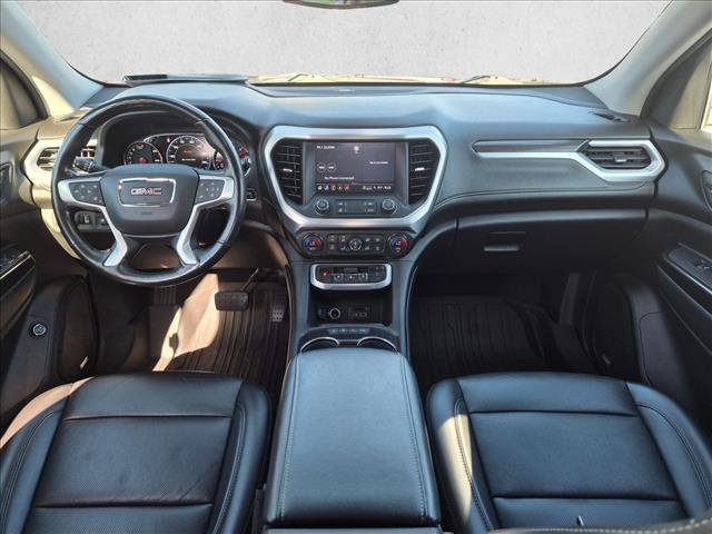 Used 2021 GMC Acadia SLT w/ Technology Package FWD image 16