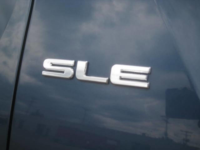 Used 2016 GMC Terrain SLE image 11