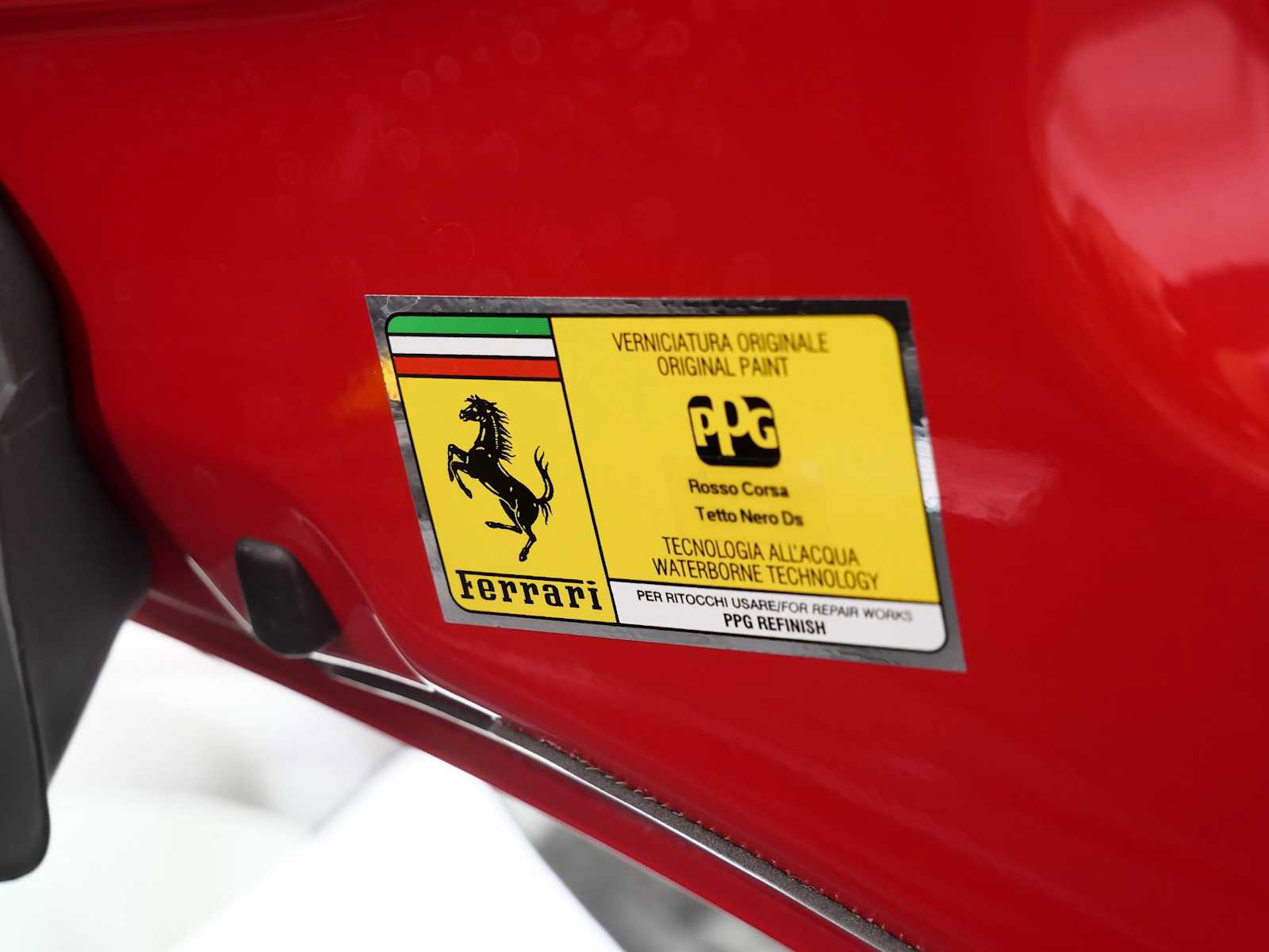 Certified 2016 Ferrari 488 GTB RWD image 31