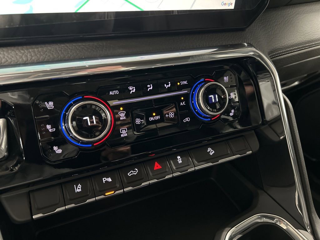 New 2026 GMC Sierra 2500 Denali w/ Denali Reserve Package image 27