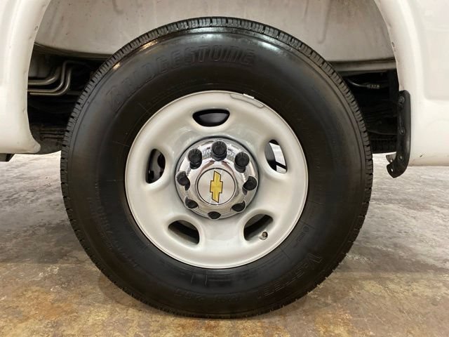 Used 2025 Chevrolet Express 3500 LT w/ LT Preferred Equipment Group RWD image 27