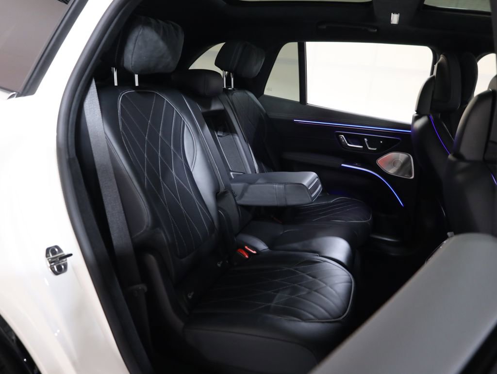 Certified 2023 Mercedes-Benz EQS 580 4MATIC SUV image 54