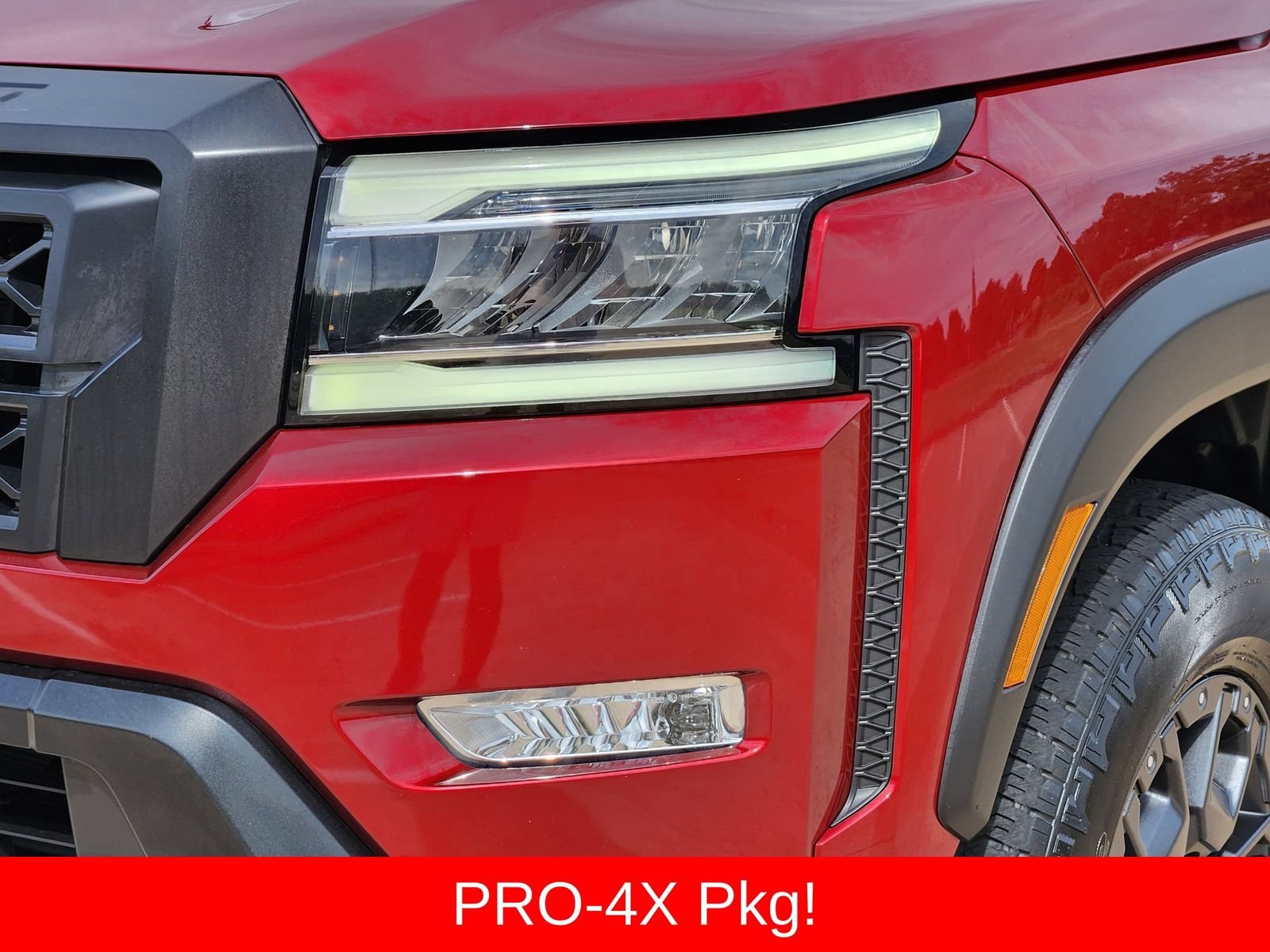 Used 2022 Nissan Frontier PRO-4X w/ Pro-4X Premium Package AWD/4WD image 10