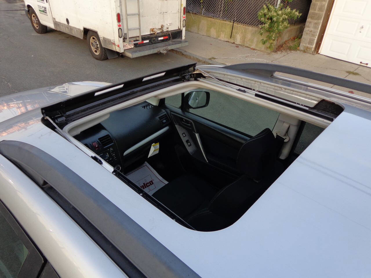 Used 2015 Subaru Forester 2.5i Premium w/ All-Weather Package image 8