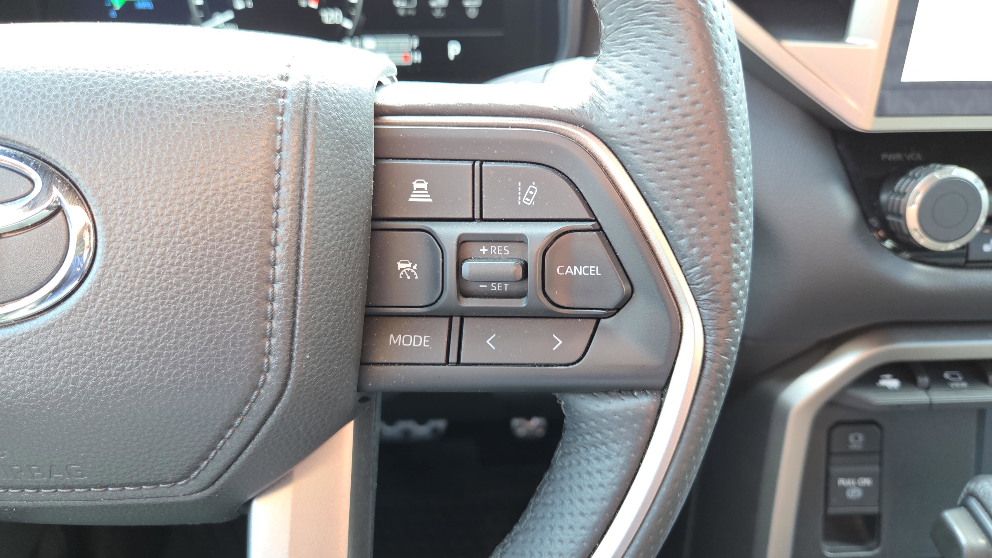 Used 2025 Toyota Tundra Limited w/ TRD Off-Road Package image 33