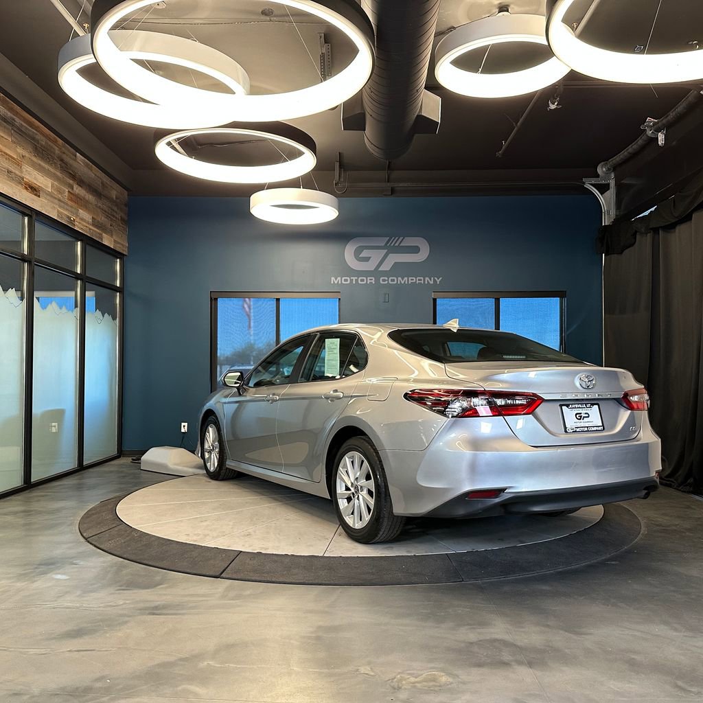 Used 2023 Toyota Camry LE FWD image 5