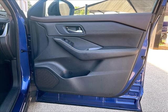 Certified 2023 Nissan Rogue SL w/ SL Premium Package FWD image 23
