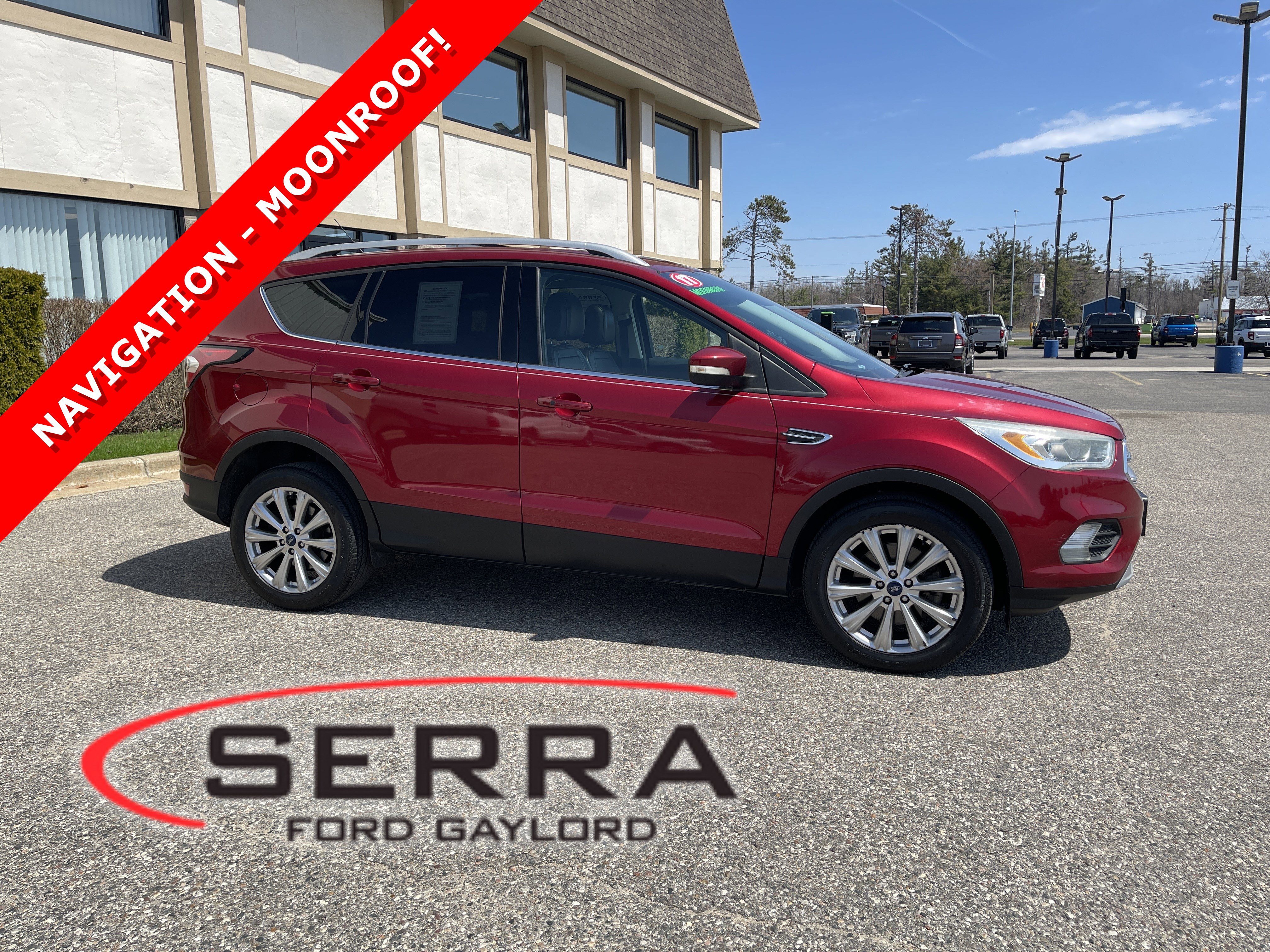 Used 2017 Ford Escape Titanium AWD/4WD image 1