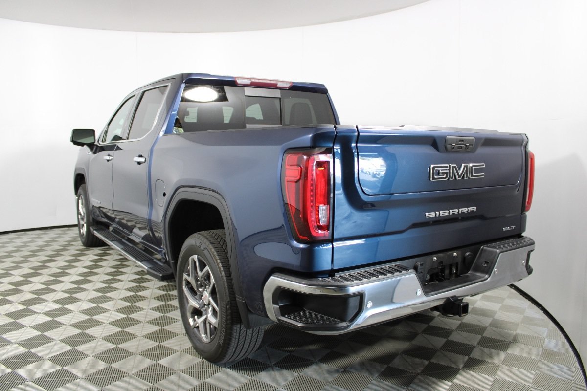 Used 2021 GMC Sierra 1500 SLT w/ SLT Premium Plus Package RWD image 44