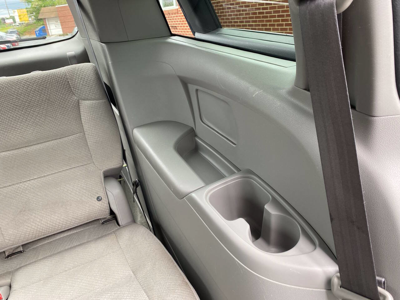 Used 2016 Honda Odyssey LX image 16