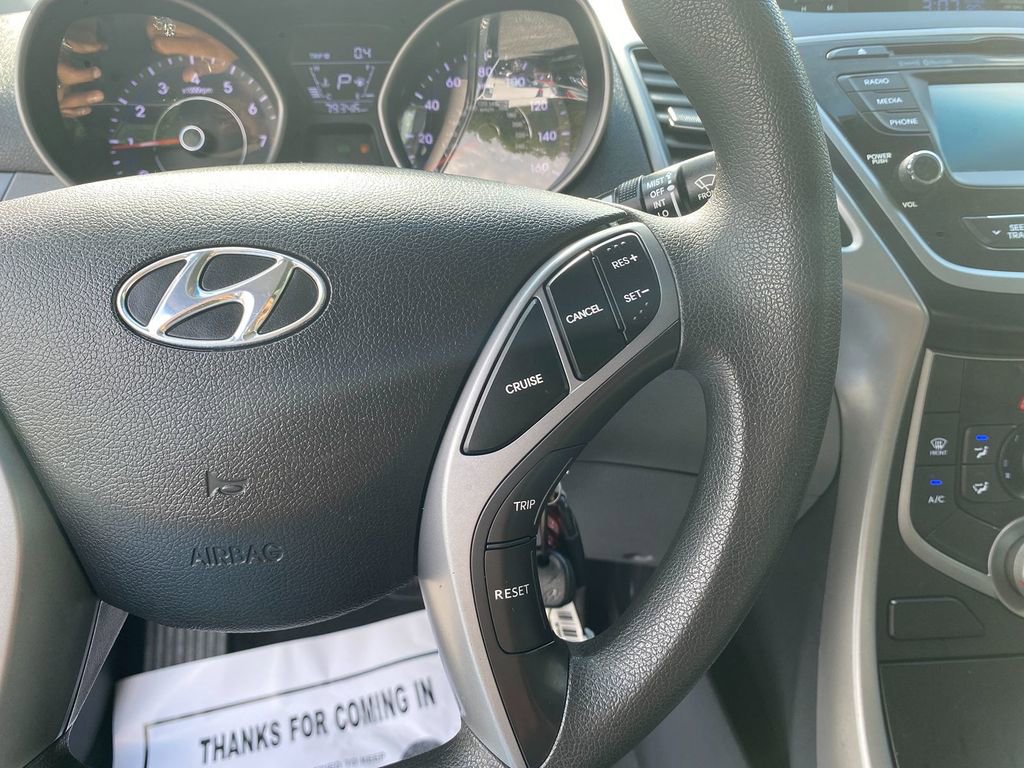 Used 2016 Hyundai Elantra SE w/ Option Group 02 image 17