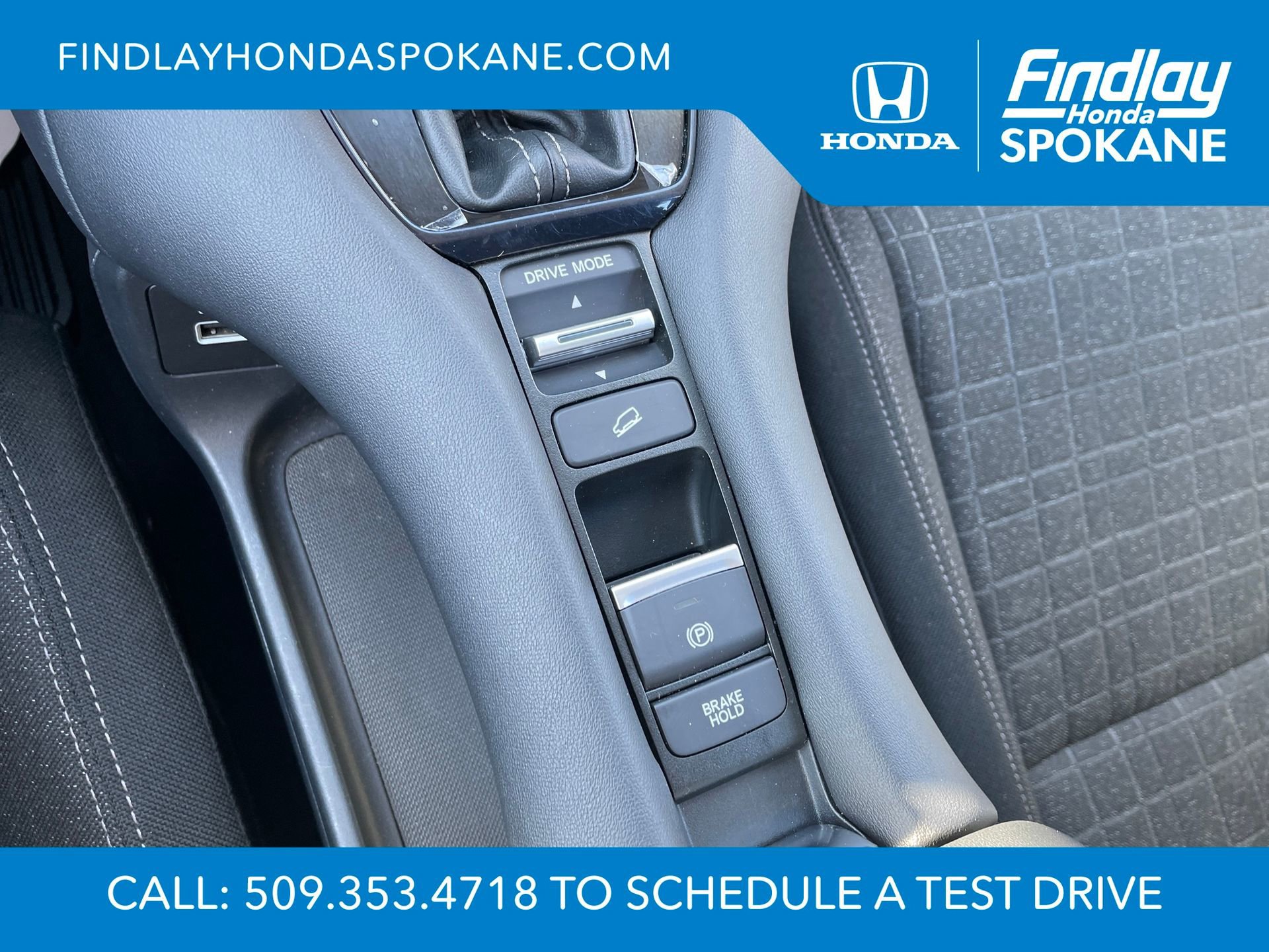 Used 2023 Honda HR-V LX image 16